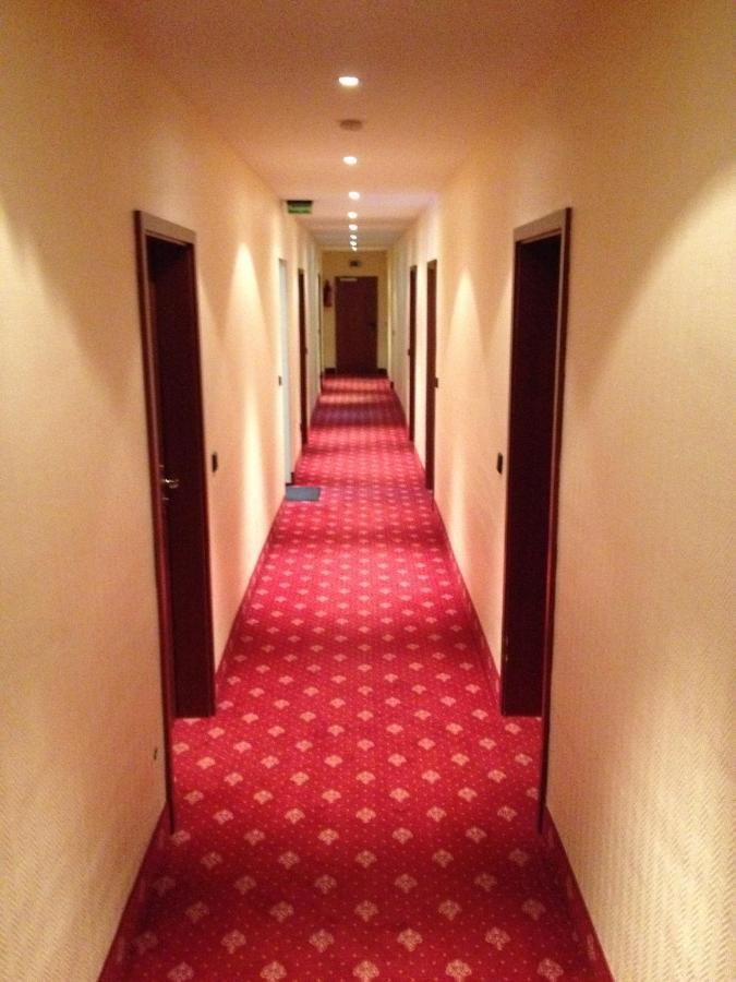Hotel Restaurant Blumenhof Baesweiler Ngoại thất bức ảnh
